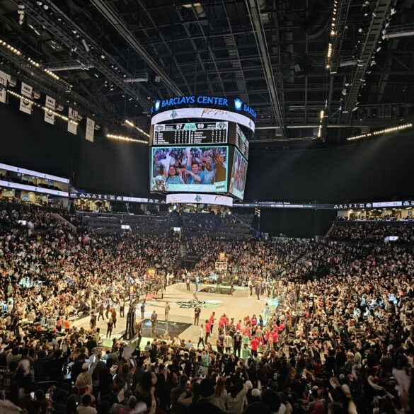 NY Liberty fans celebrate in the fourth quarter.