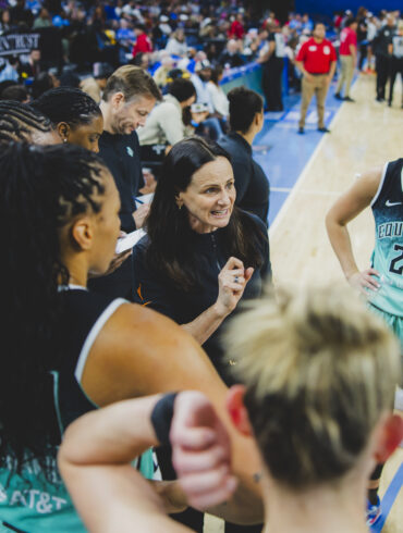 The New York Liberty huddle up