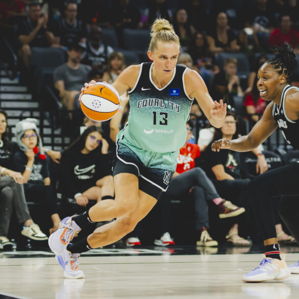 Leonie Fiebich of the New York Liberty